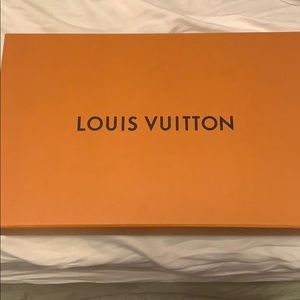 Louis Vuitton box